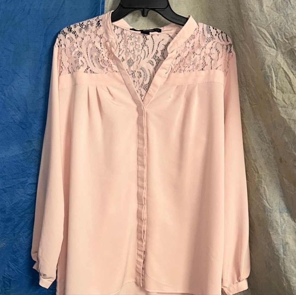 Denim 24/7 Blush Lace Detail Blouse